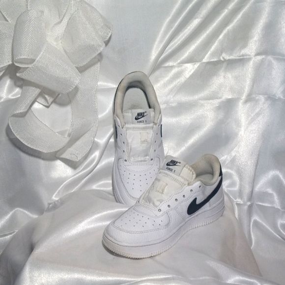 Nike Other - NIKE AIR FORCE 1
